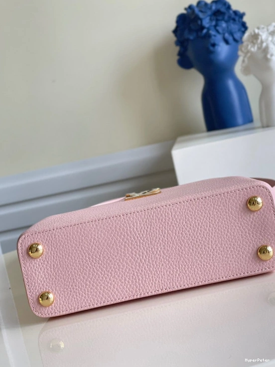 BB CAPUCINES VUITTON LOUIS 0817